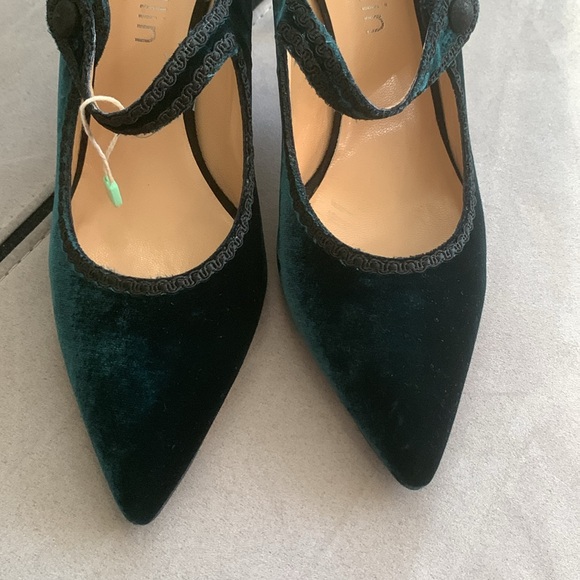 🍃 Ballin Dark Forest Velvet Heels size 40- NIB - Picture 9 of 17